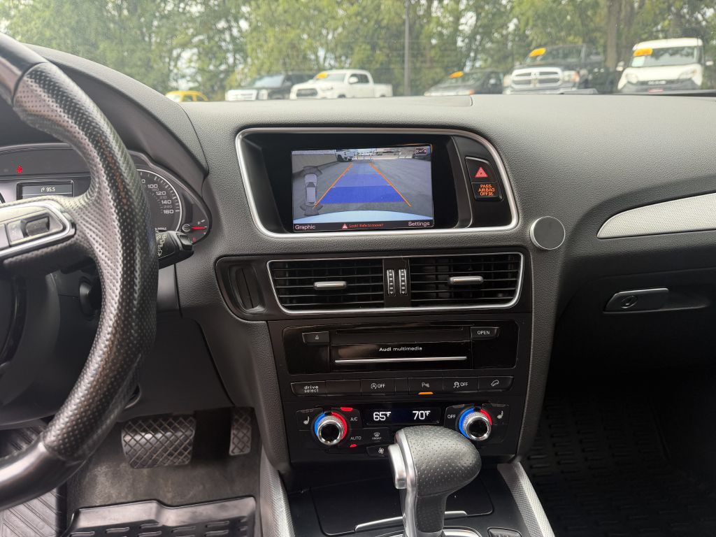 2015 Audi Q5 Image 12