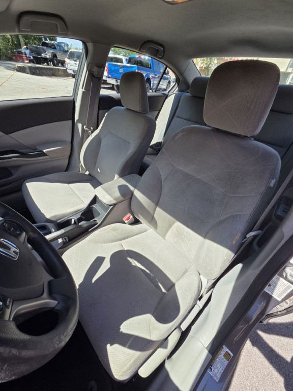 2012 Honda Civic Image 12