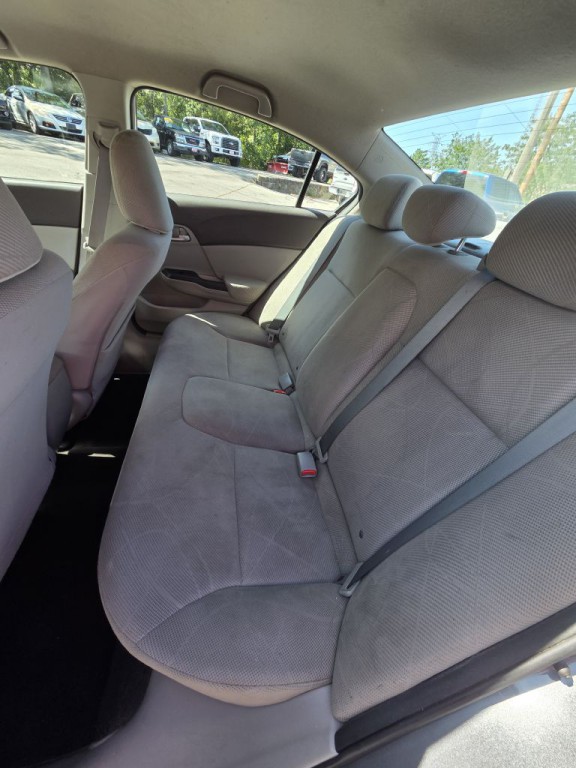 2012 Honda Civic Image 15
