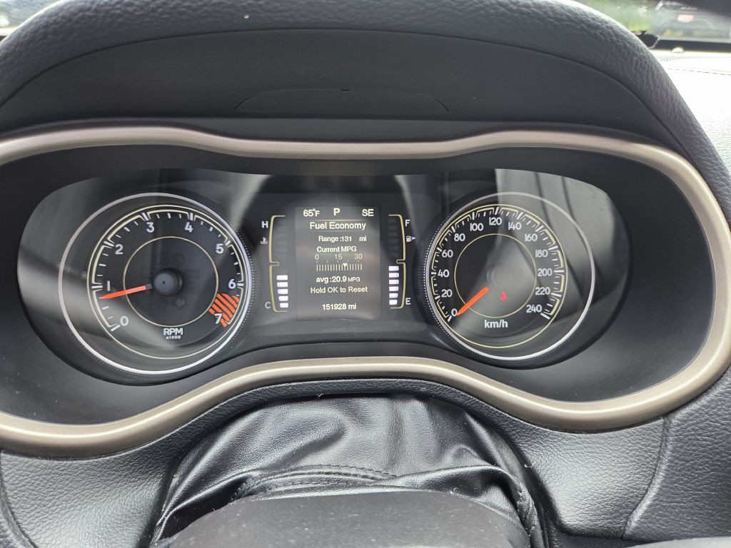 2015 Jeep Cherokee Image 24