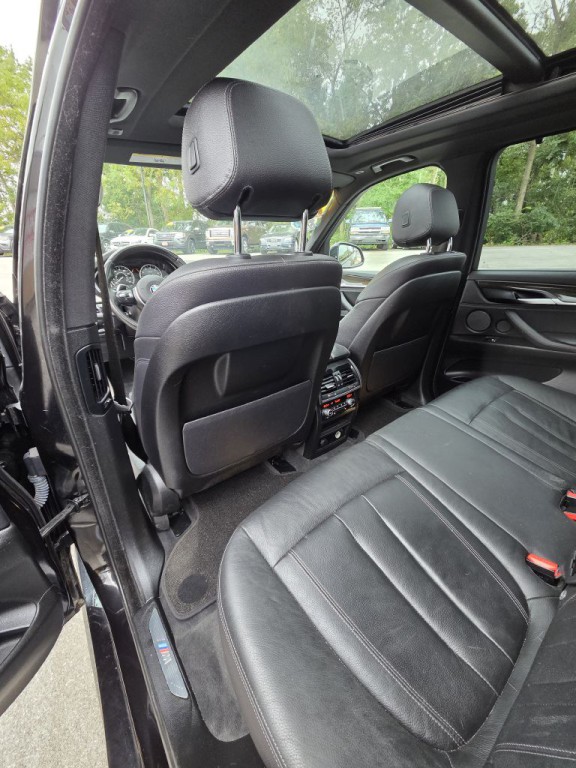 2017 BMW X5 Image 14
