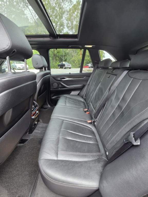 2017 BMW X5 Image 15