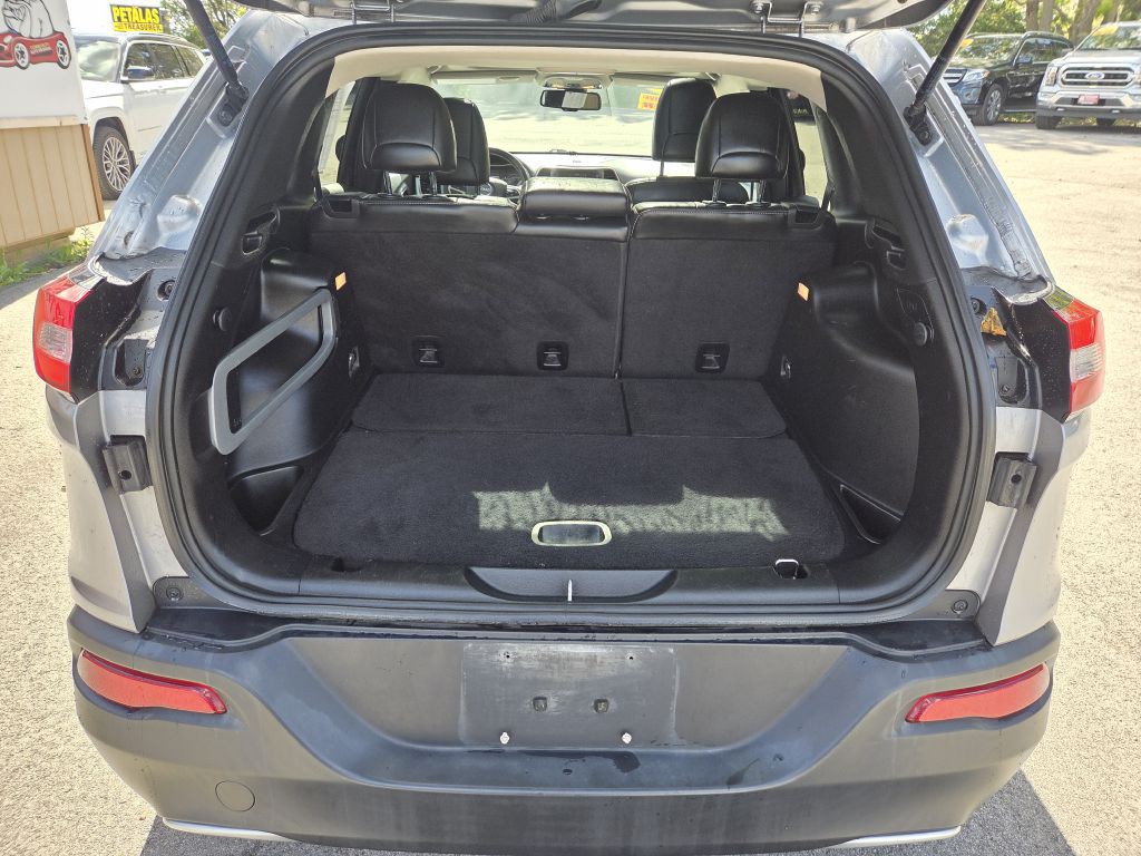2015 Jeep Cherokee Image 8