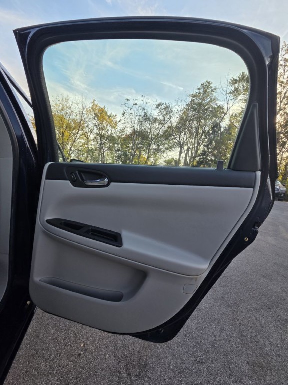 2007 Chevrolet Impala Image 16