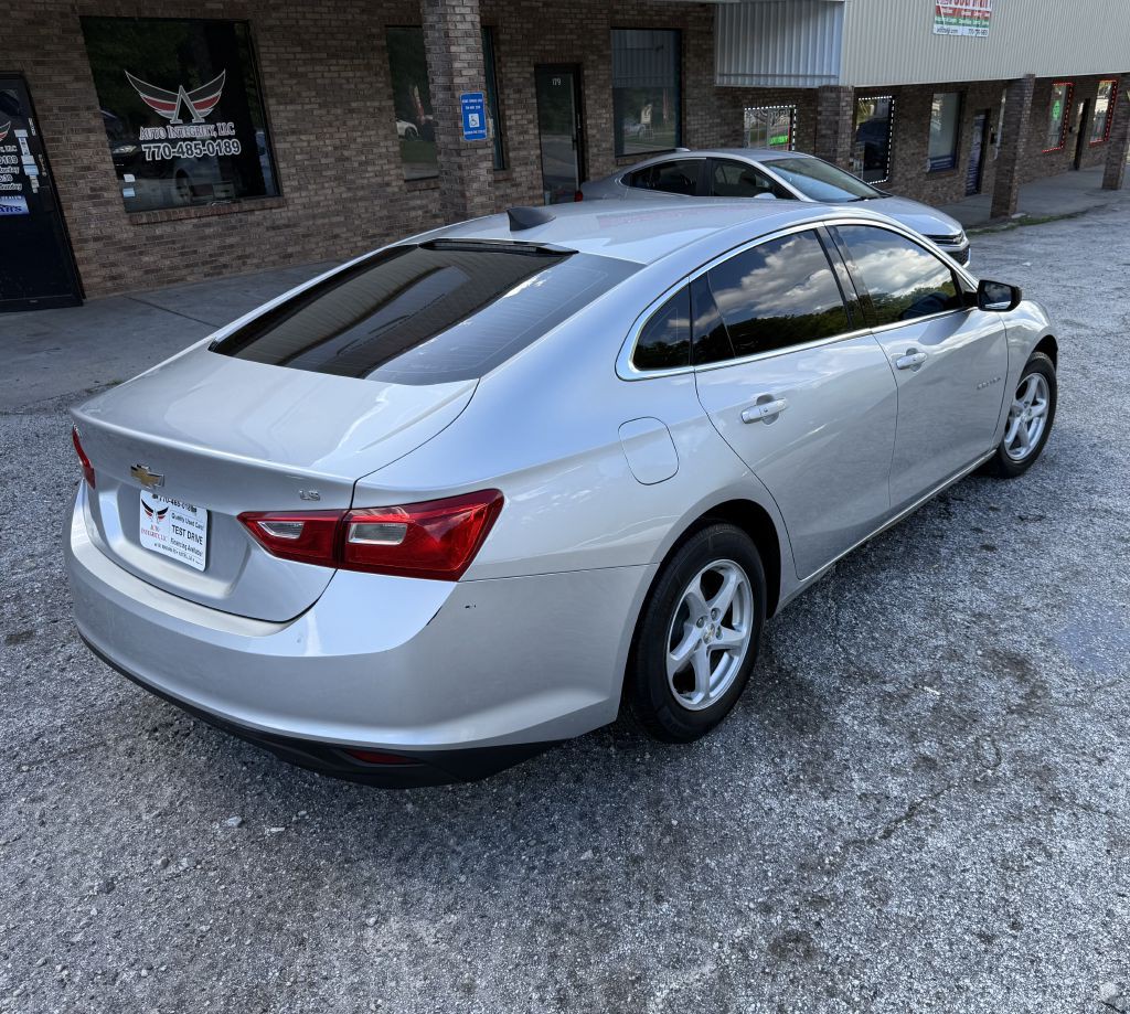 2016 Chevrolet Malibu Image 6