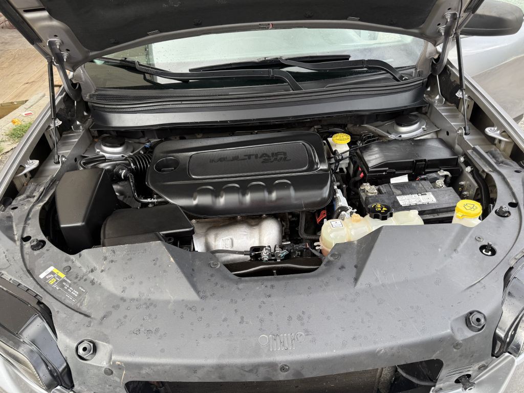 2019 Jeep Cherokee Image 15