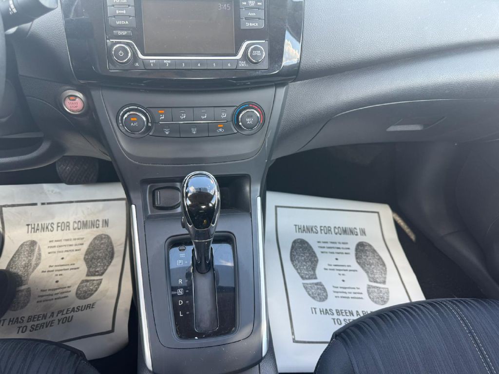 2016 Nissan Sentra Image 15