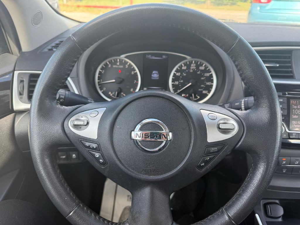 2016 Nissan Sentra Image 18