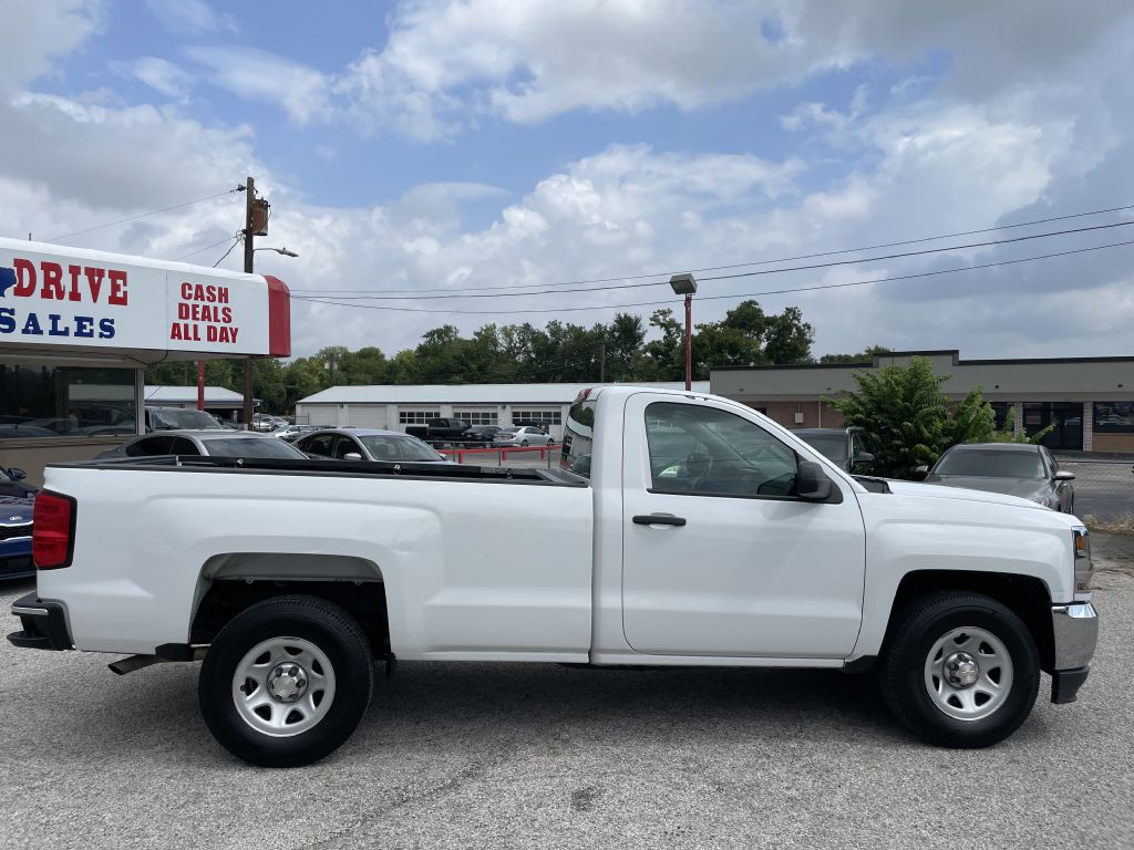 2018 Chevrolet Silverado 1500 Image 8