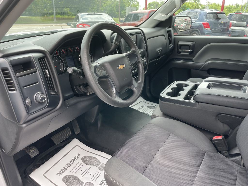 2018 Chevrolet Silverado 1500 Image 12