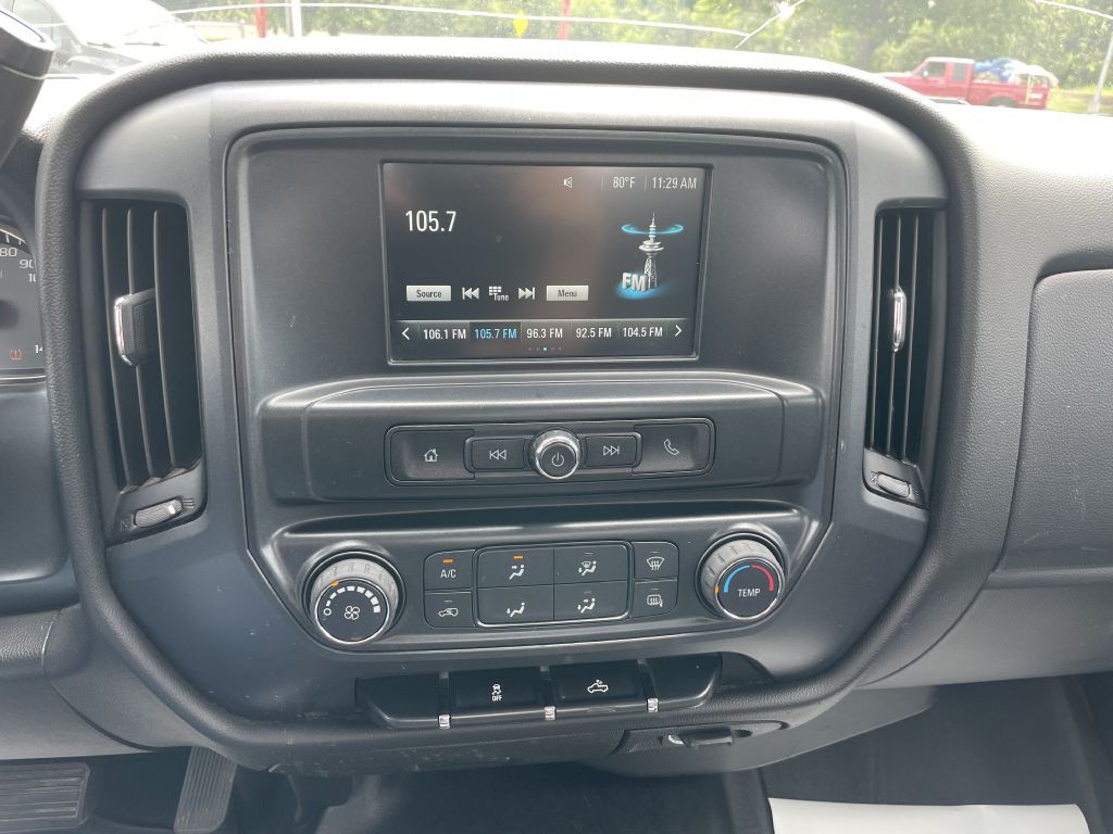 2018 Chevrolet Silverado 1500 Image 16