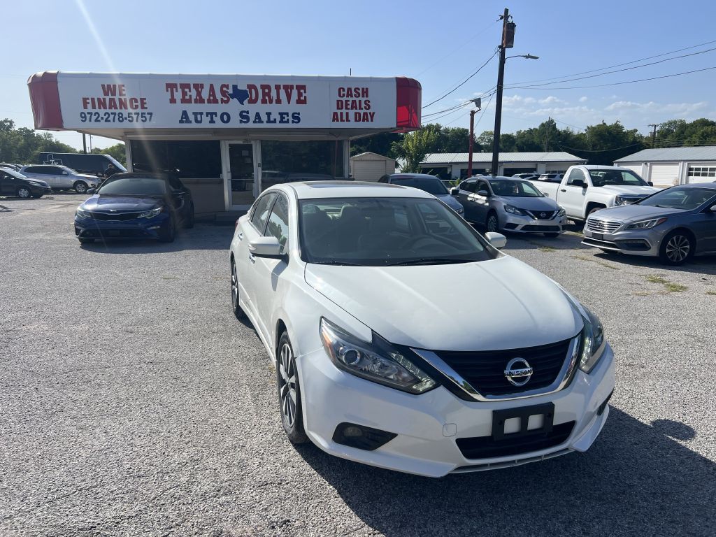 2017 Nissan Altima Image 3