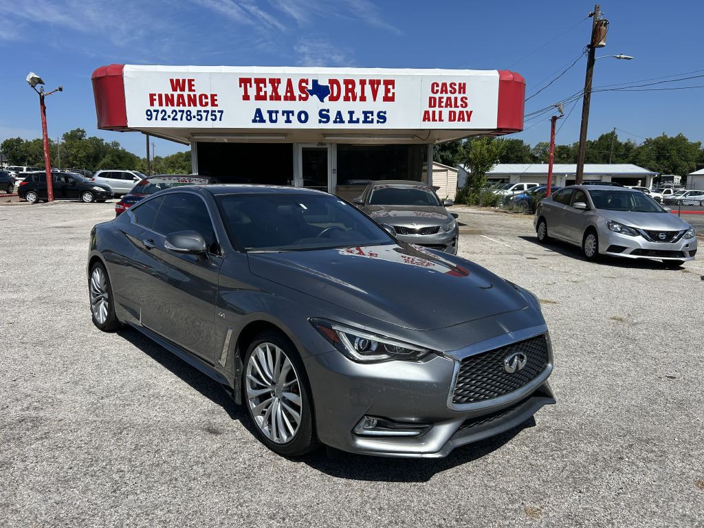2017 INFINITI Q60 Image 3