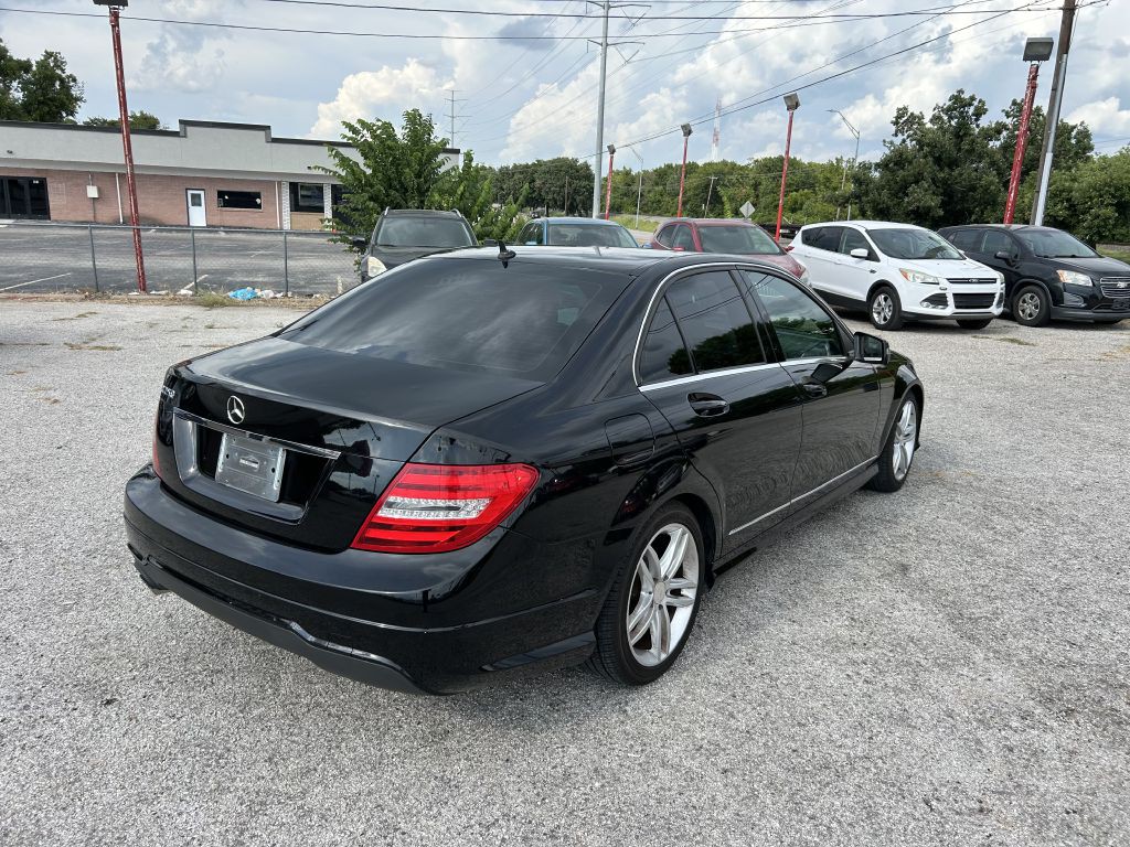 2014 Mercedes-Benz C-Class Image 5
