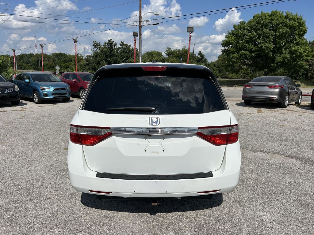 2012 Honda Odyssey Image 4