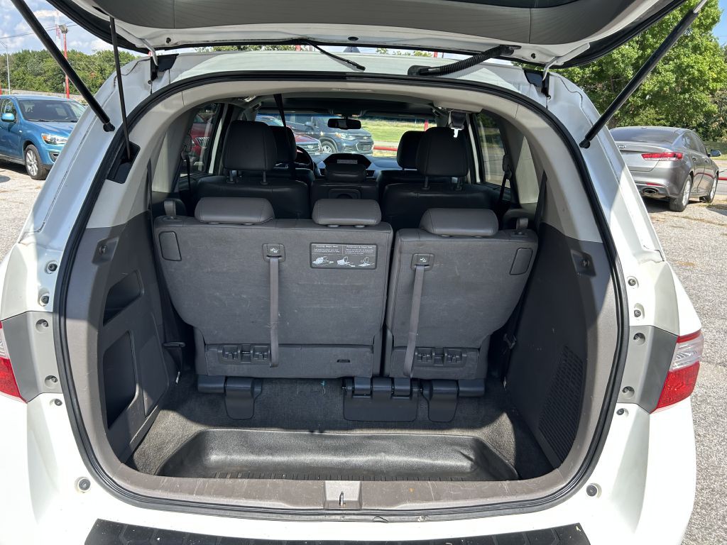 2012 Honda Odyssey Image 18