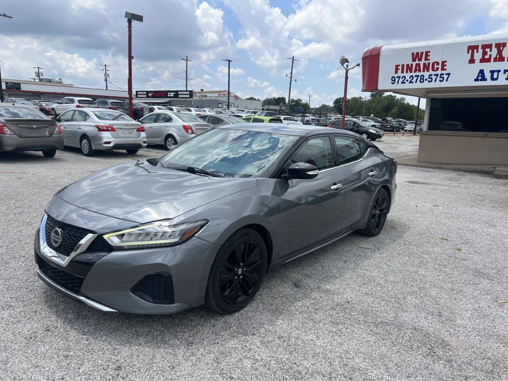 2020 Nissan Maxima Image 1