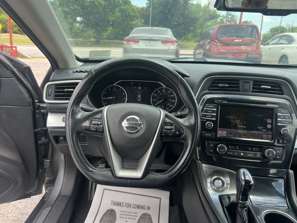 2020 Nissan Maxima Image 13
