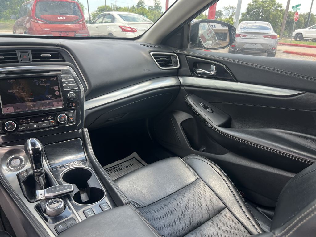 2020 Nissan Maxima Image 15