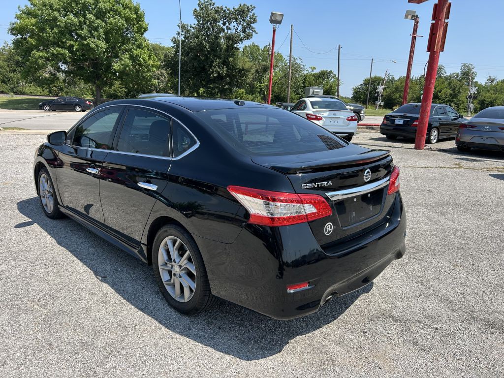 2015 Nissan Sentra Image 7