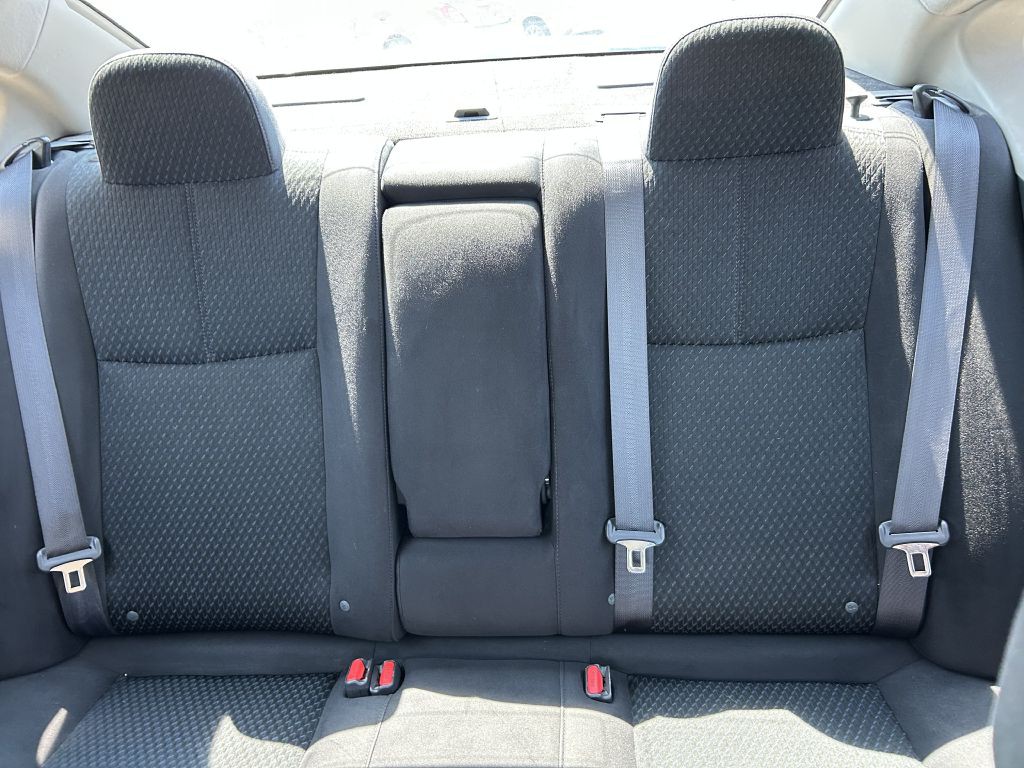 2015 Nissan Sentra Image 12
