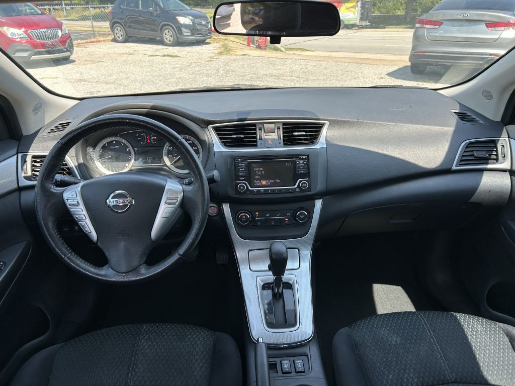 2015 Nissan Sentra Image 14