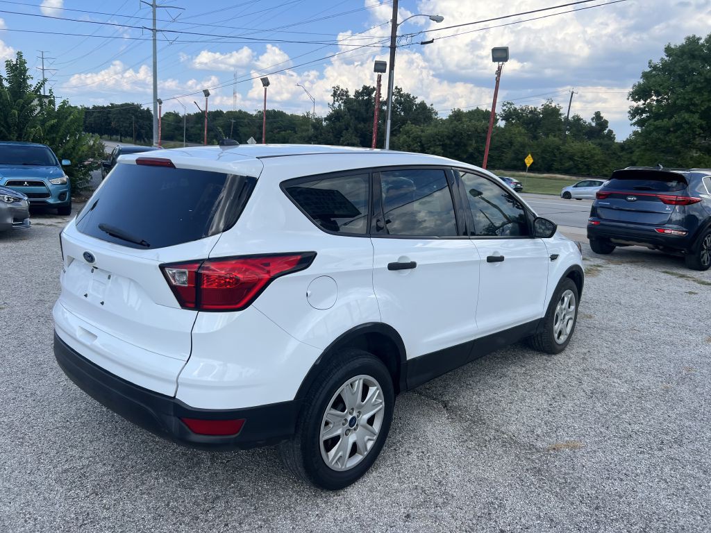 2019 Ford Escape Image 8