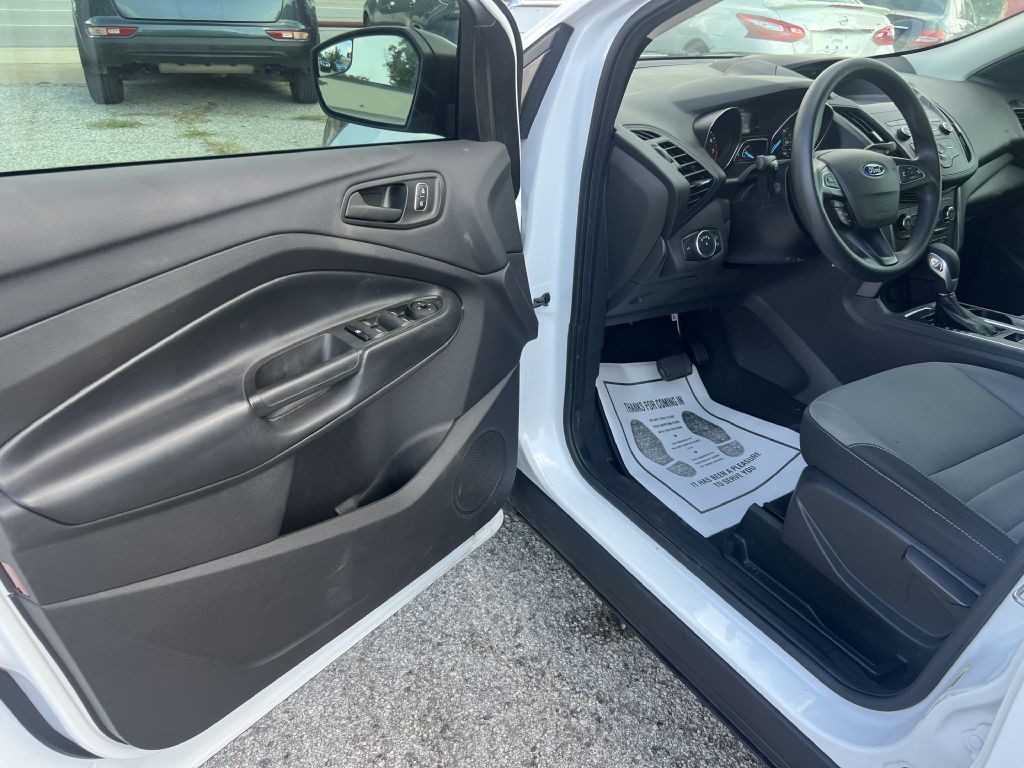 2019 Ford Escape Image 12