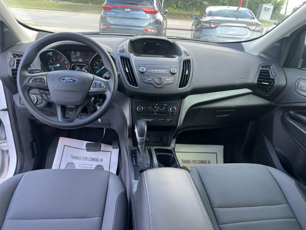 2019 Ford Escape Image 17