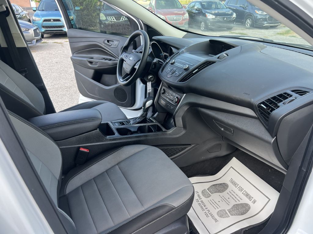 2019 Ford Escape Image 27
