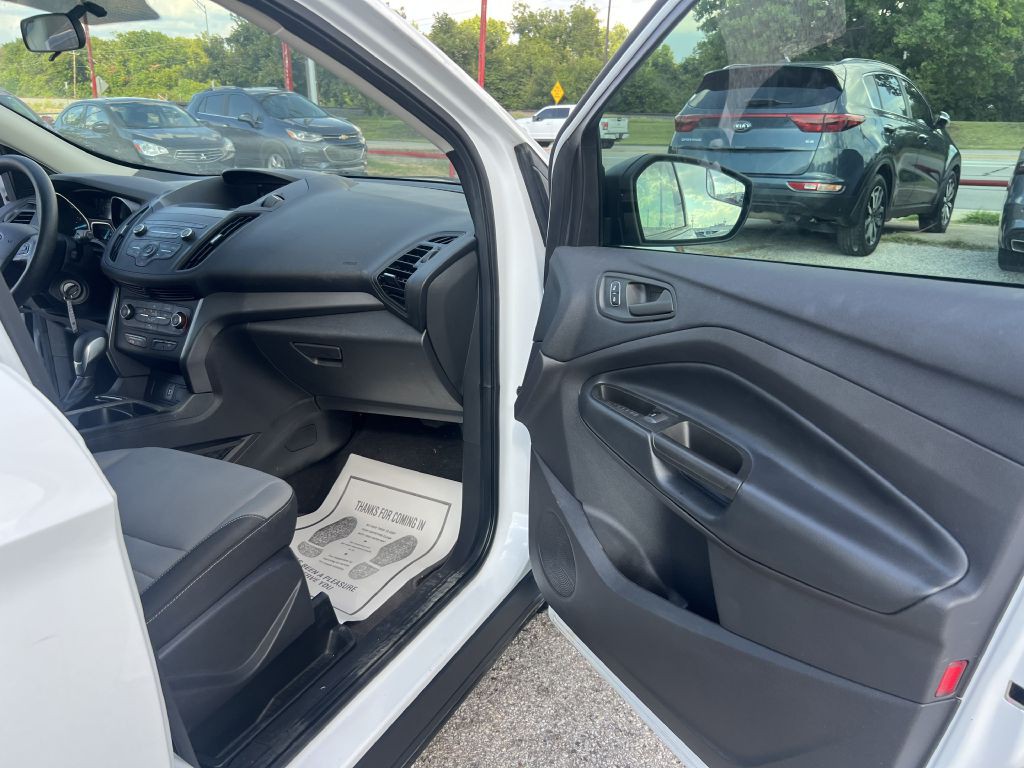 2019 Ford Escape Image 29