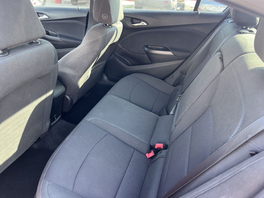 2018 Chevrolet Cruze Image 27