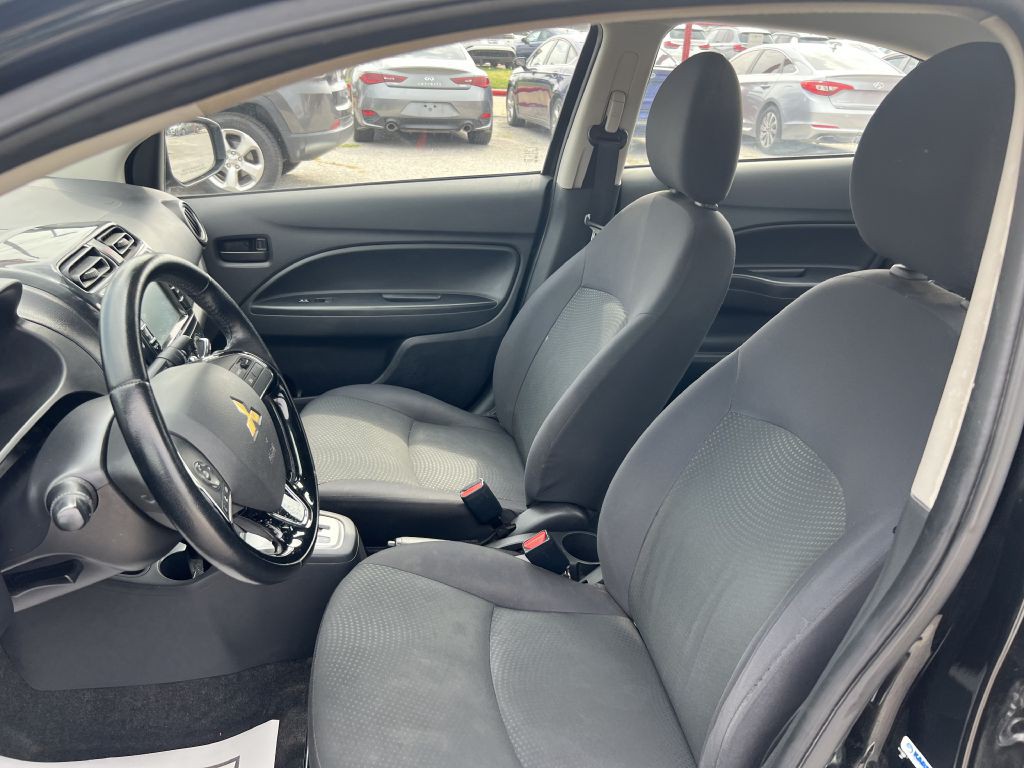 2017 Mitsubishi Mirage Image 14