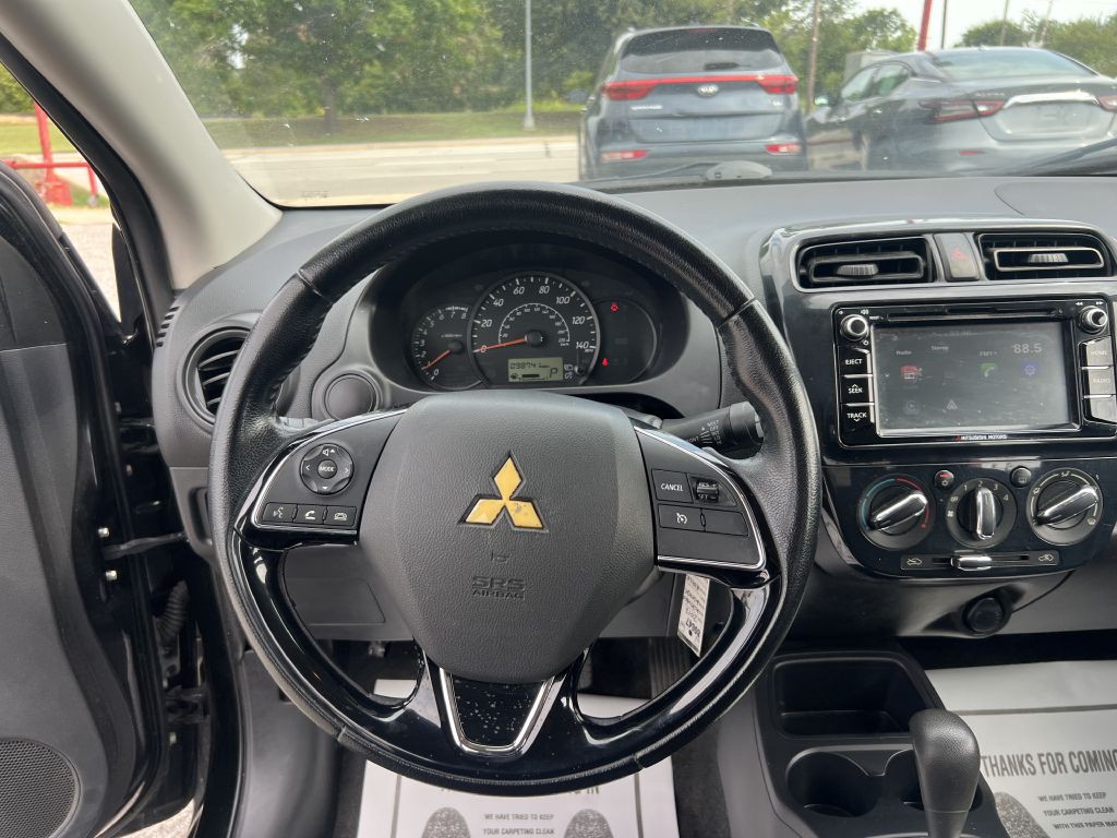 2017 Mitsubishi Mirage Image 18