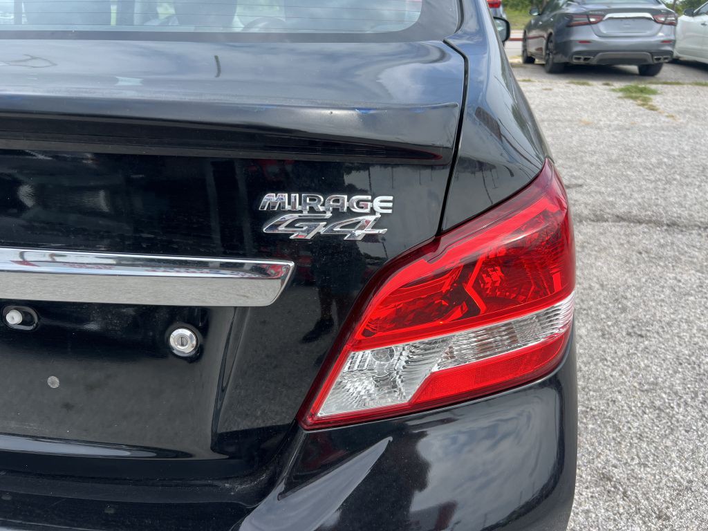 2017 Mitsubishi Mirage Image 8