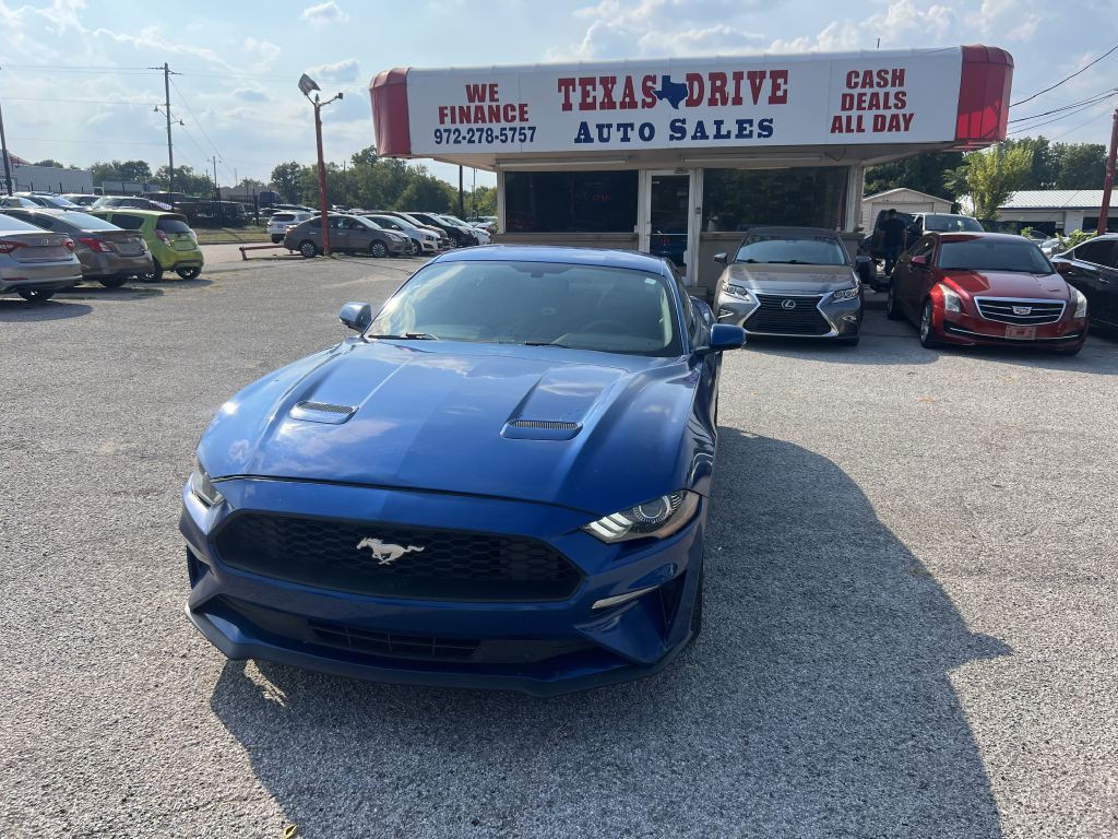 2018 Ford Mustang Image 2