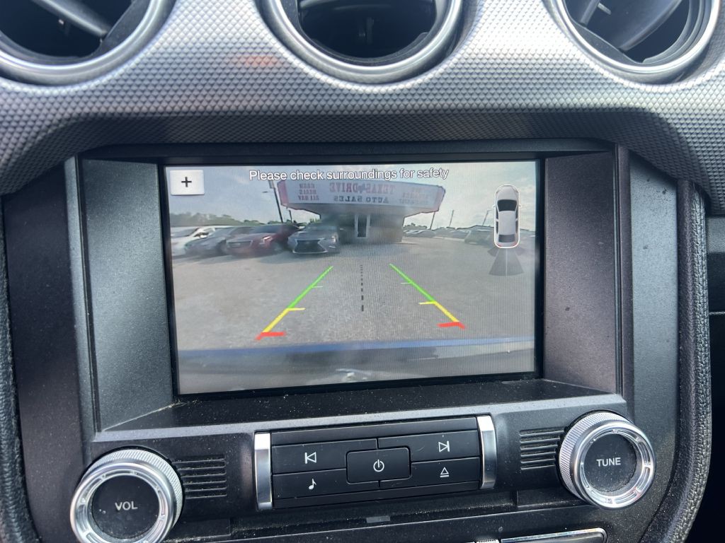 2018 Ford Mustang Image 21