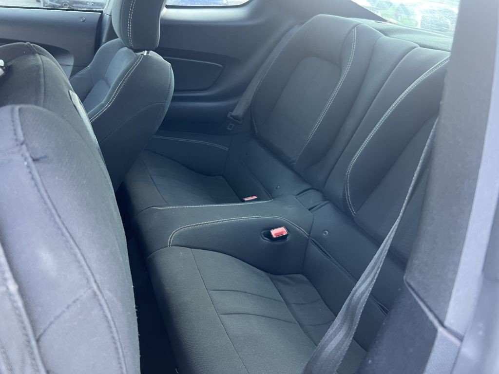 2018 Ford Mustang Image 23