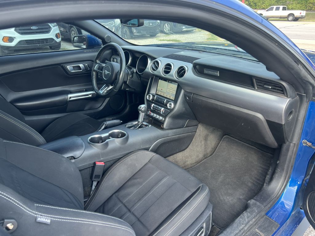 2018 Ford Mustang Image 28