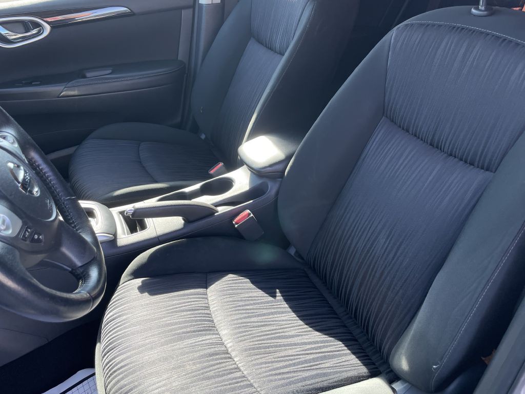 2019 Nissan Sentra Image 9