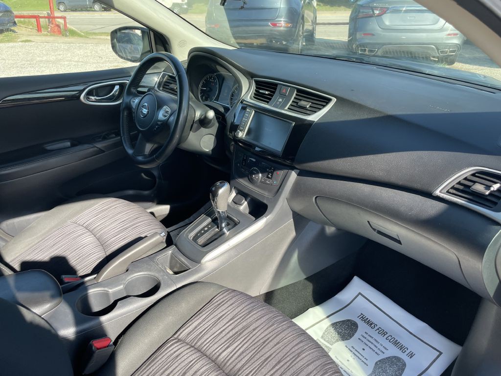 2019 Nissan Sentra Image 11