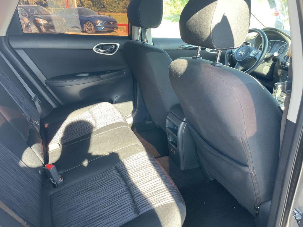 2019 Nissan Sentra Image 13