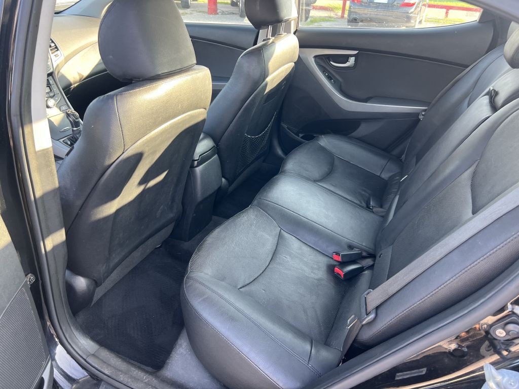 2014 Hyundai Elantra Image 18