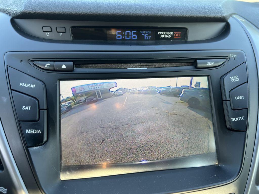 2014 Hyundai Elantra Image 22