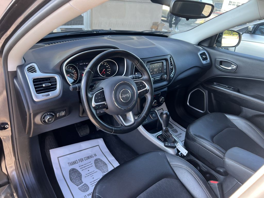 2018 Jeep Compass Image 15