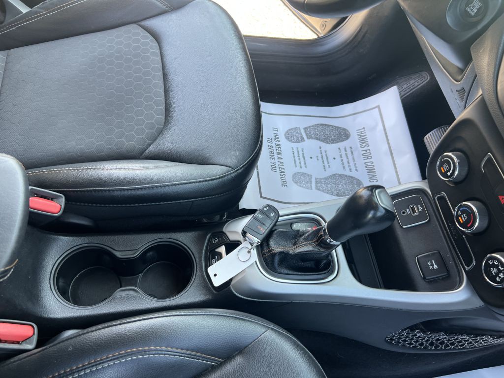 2018 Jeep Compass Image 24