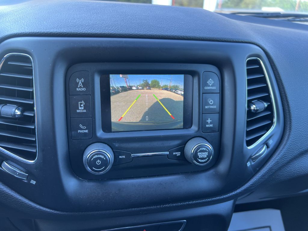 2018 Jeep Compass Image 27