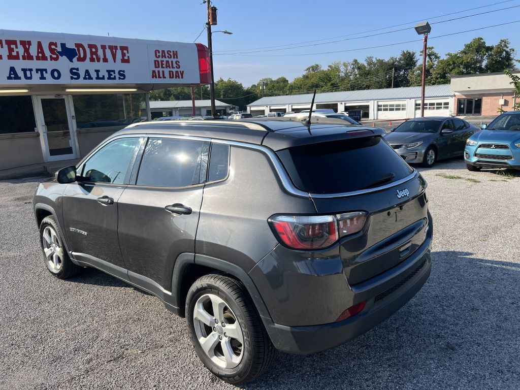 2018 Jeep Compass Image 4