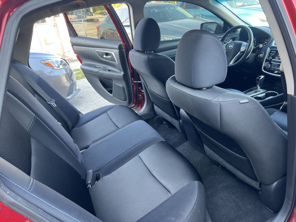 2018 Nissan Altima Image 26