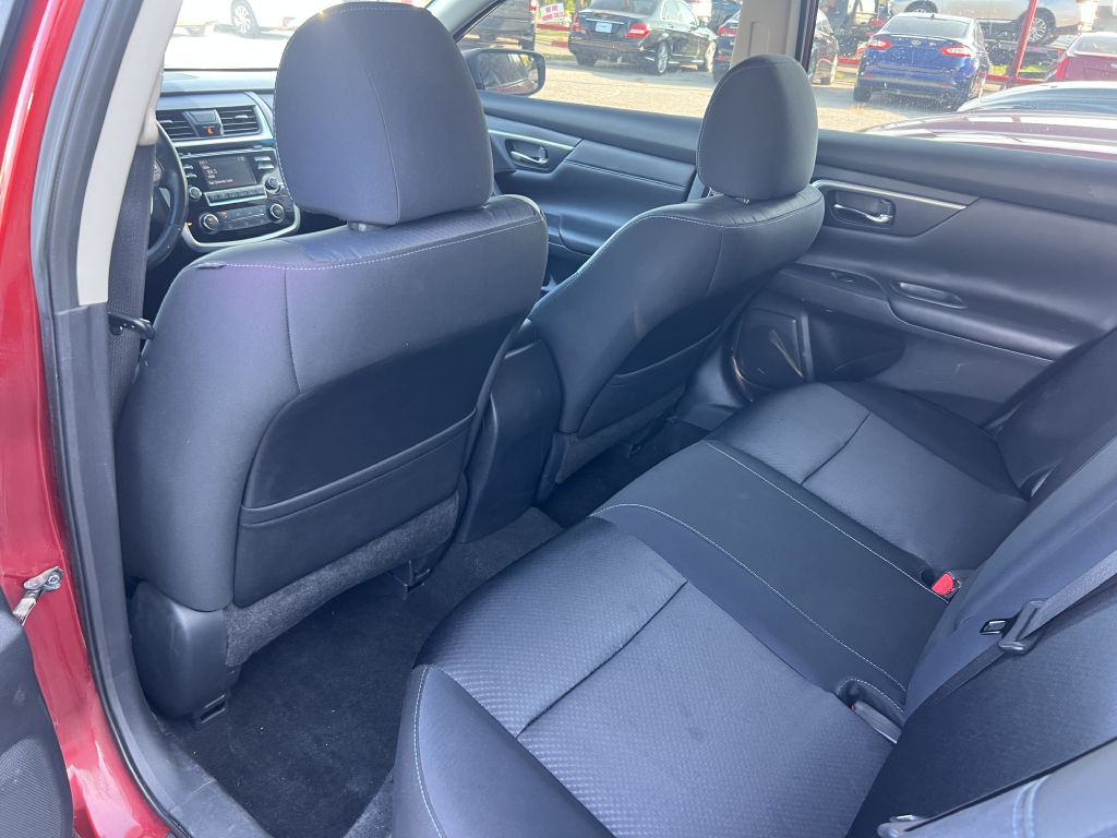 2018 Nissan Altima Image 28